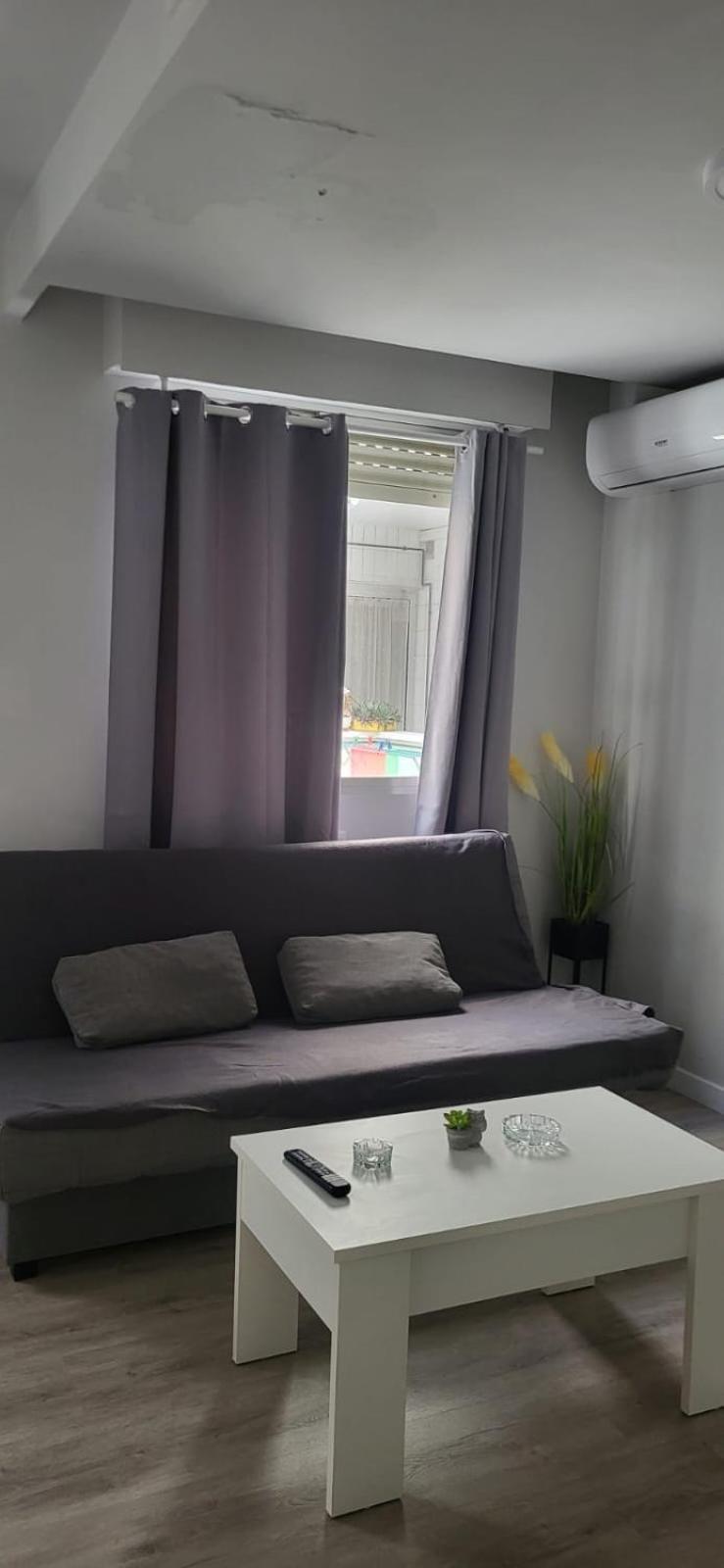 Apartment Taj House Center #1 *